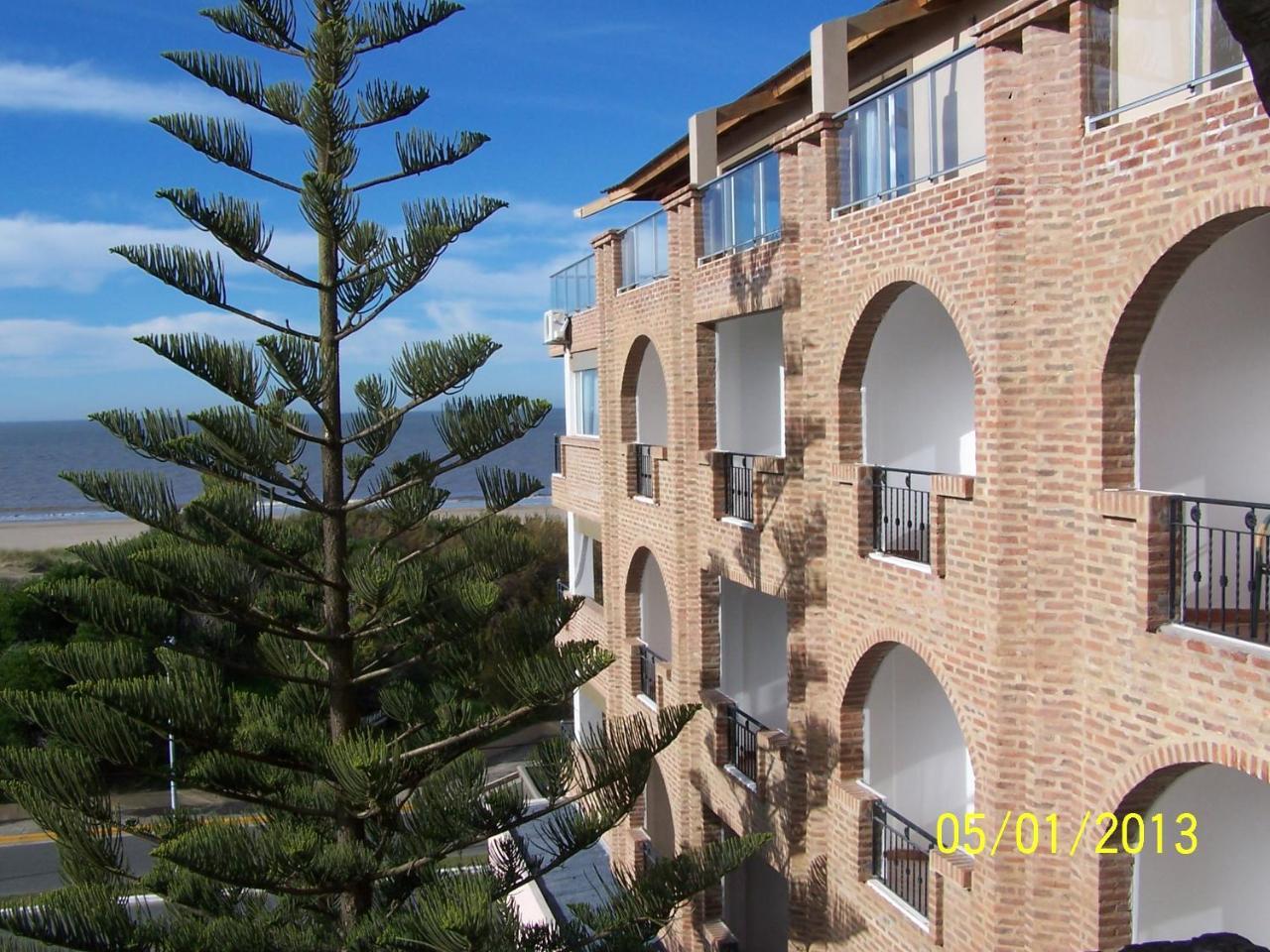 Costanera Mar Hotel & Suites San Clemente del Tuyú 외부 사진